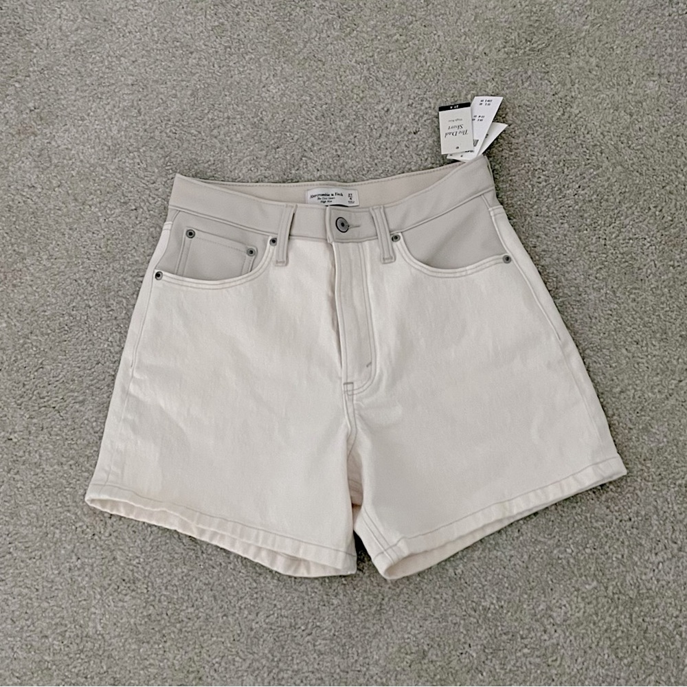 Abercrombie High Rise Dad Short